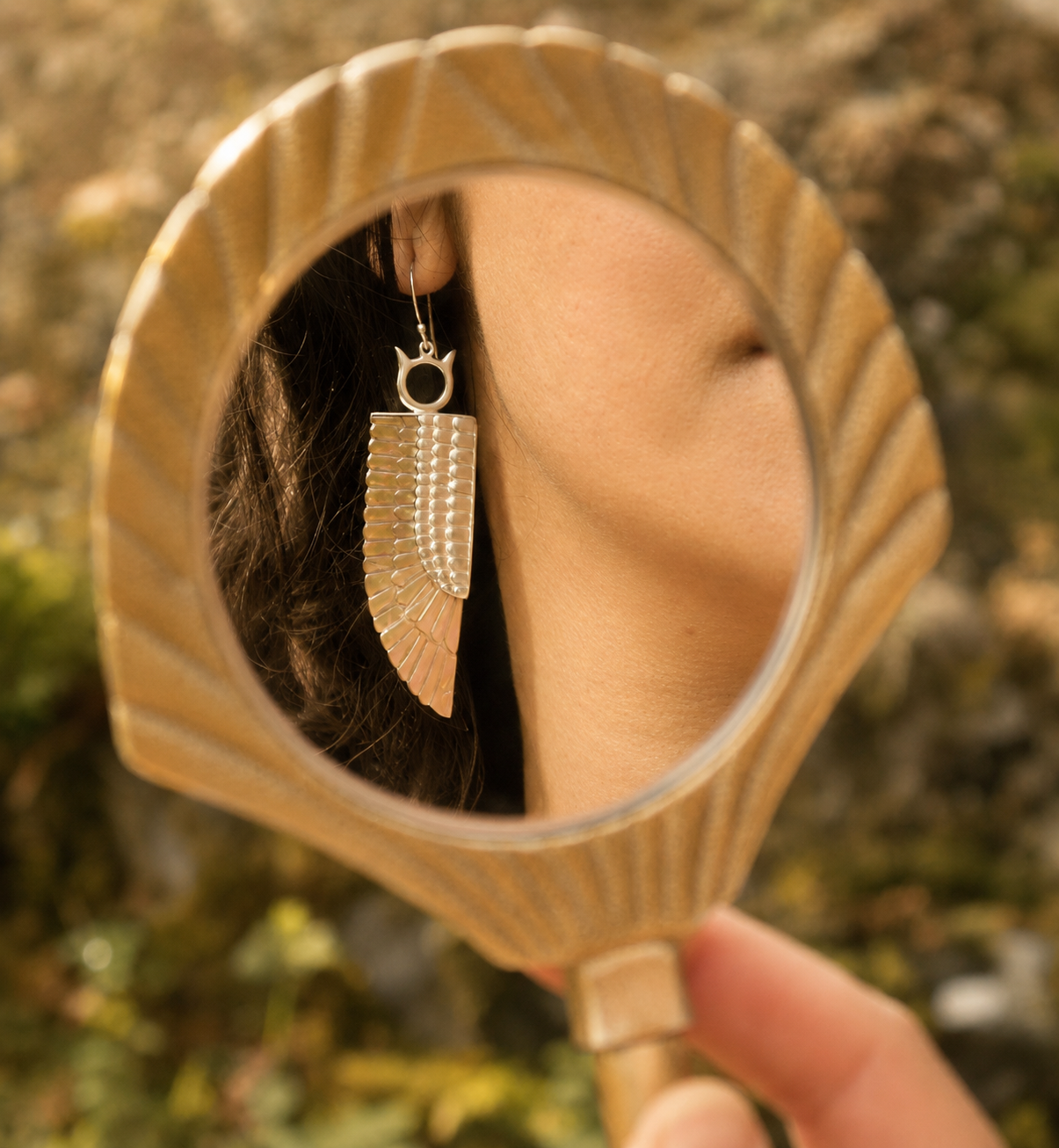 Isis gray Wings Seashell