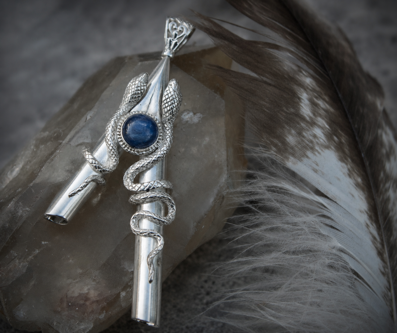 Kyanite Double Serpent w/wooden box