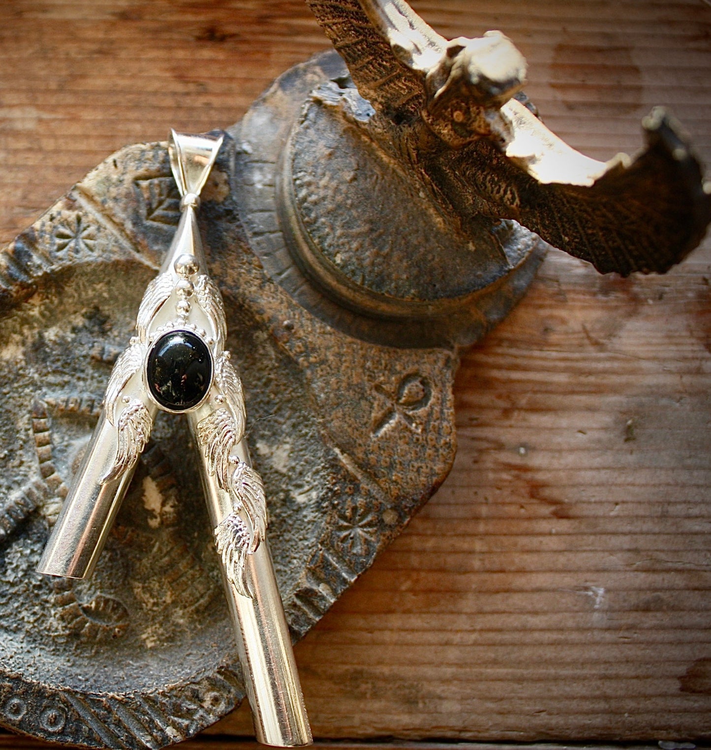 Angel Wings Onyx