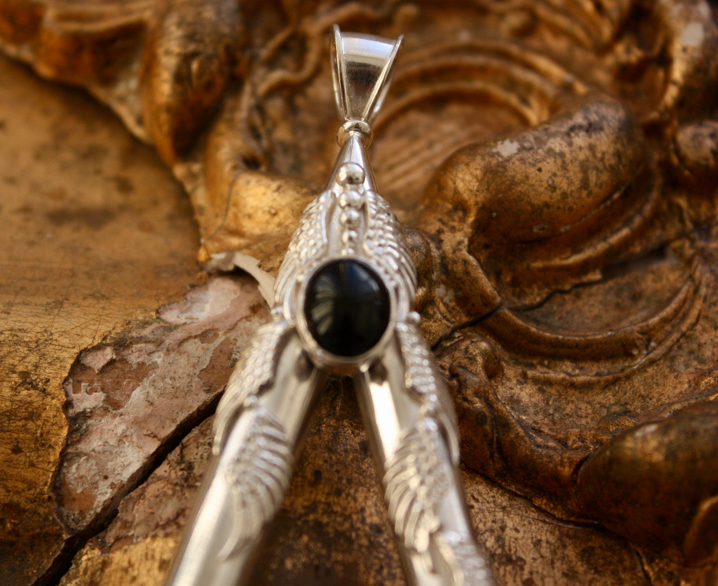 Angel Wings Onyx